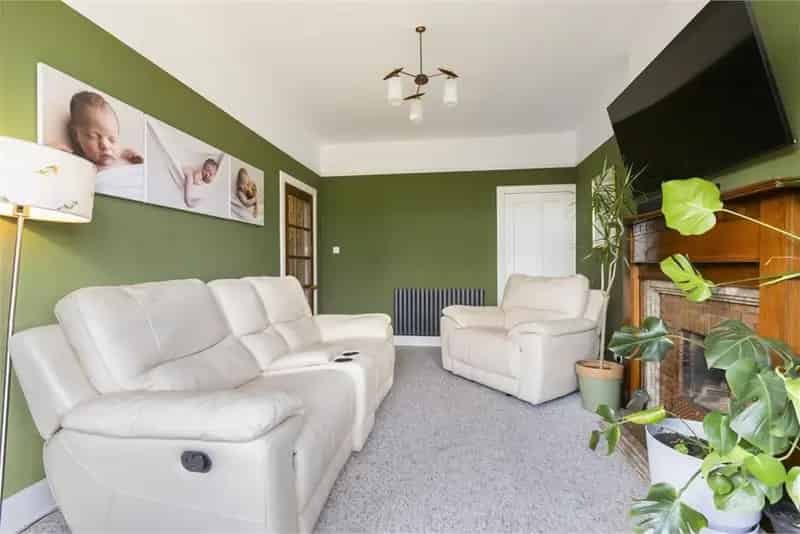 2 Bed Bungalow Willowbrae Edinburgh South Facing Garden