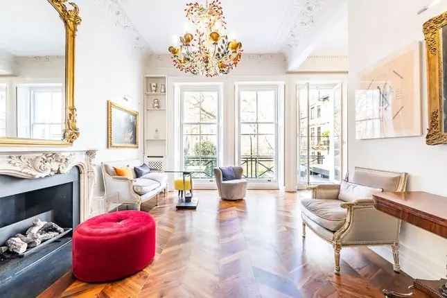 Flat to rent in Ennismore Gardens, London SW7