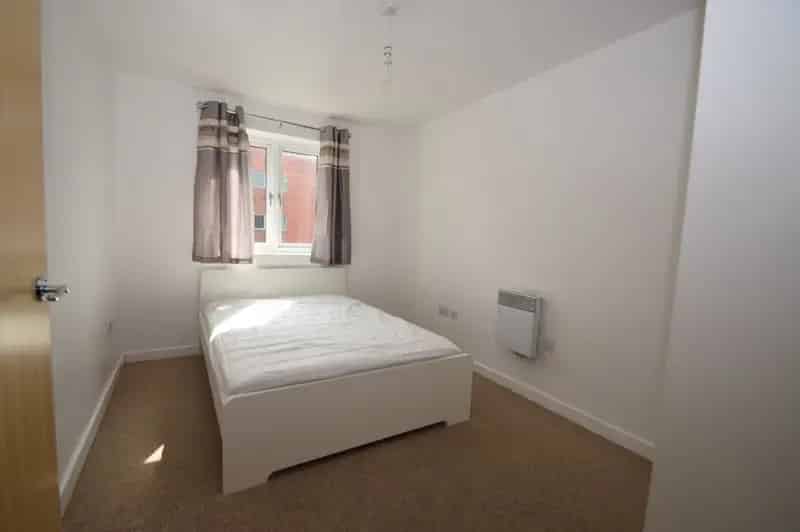 2 bedroom  Flat to rent, Portsmouth, PO1