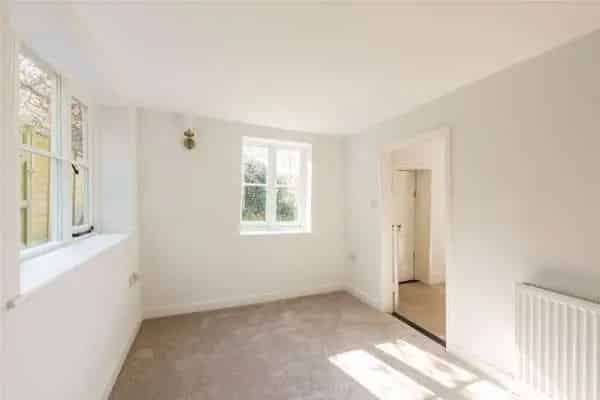 Charming 18th Century Cottage with Planning Permission