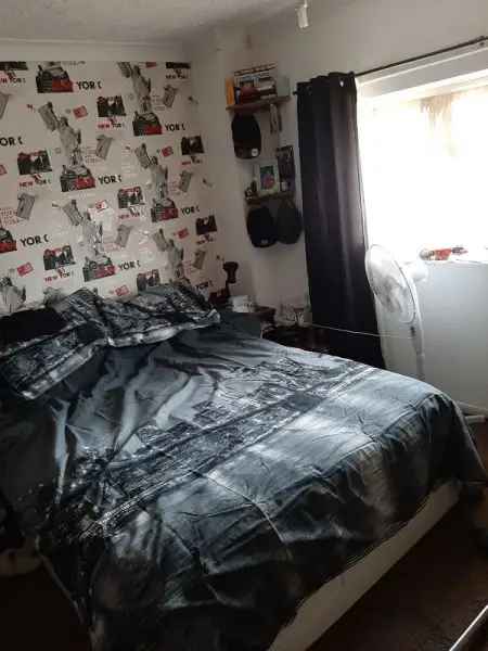 Flat For Rent in Basildon, England