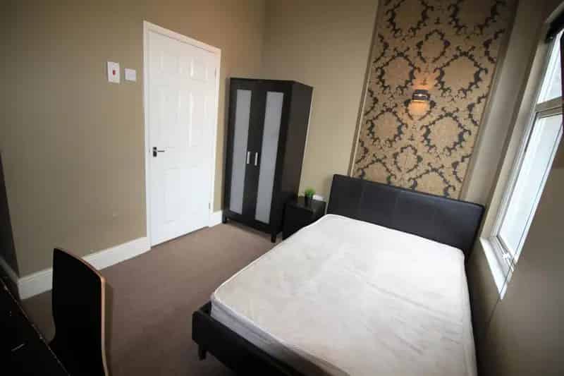 2 Bedroom Terraced House to Rent in Coventry - Student Accommodation