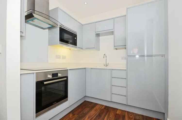 Stylish One Bedroom Apartment in Central St Albans - No Upward Chain