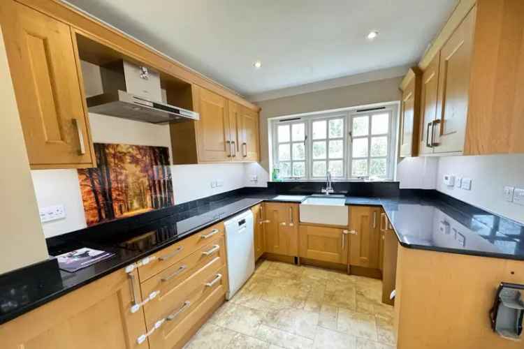 Three Bedroom Semi Detached House Ecchinswell