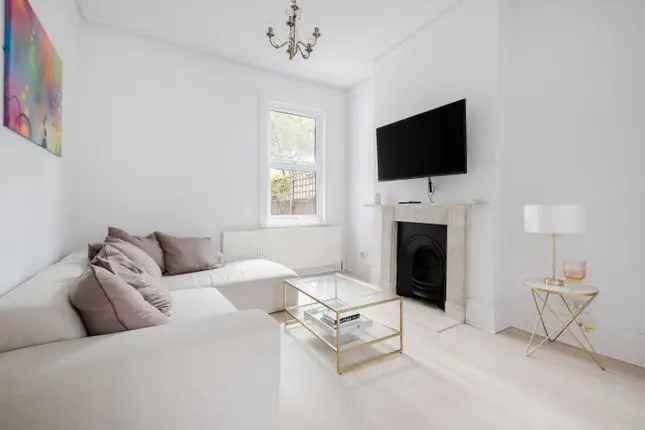 End terrace house for sale in Highbury Park, London N5