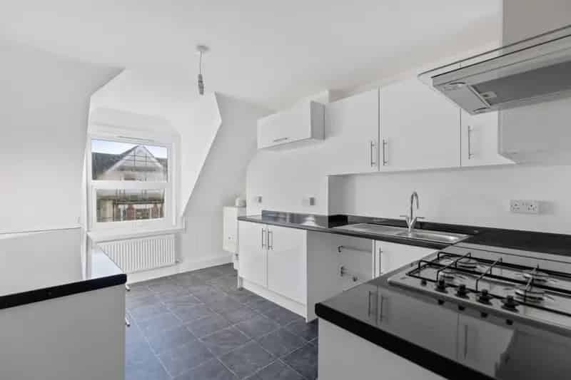 2 Bedroom Flat To Rent Available 07092025