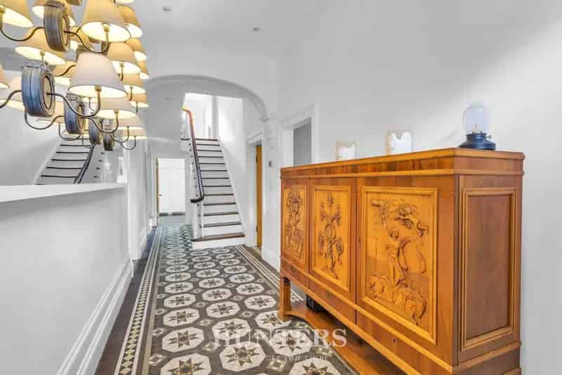 6 Bedroom Detached Victorian Villa For Sale