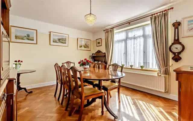 Detached Home with Mature Gardens in Stalham