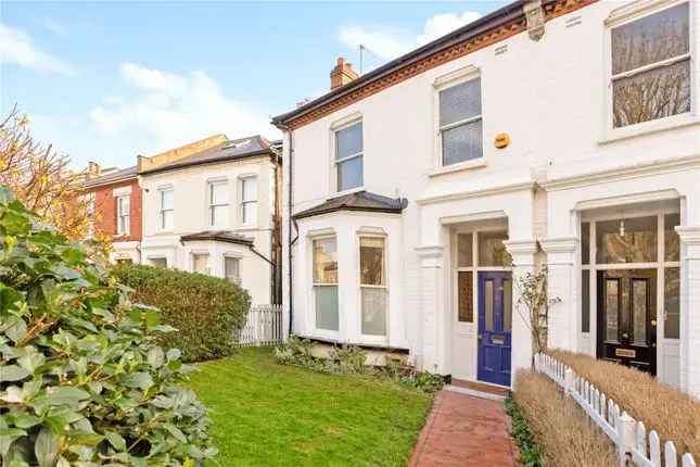 Semi Detached House For Sale In Heathfield Gardens London W4