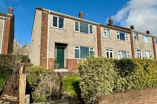 3 Bedroom End Terrace House for Sale in Kingswood Bristol