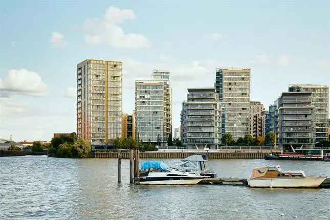 3-Bed Apartment Riverside Quarter Wandsworth High Spec River Views