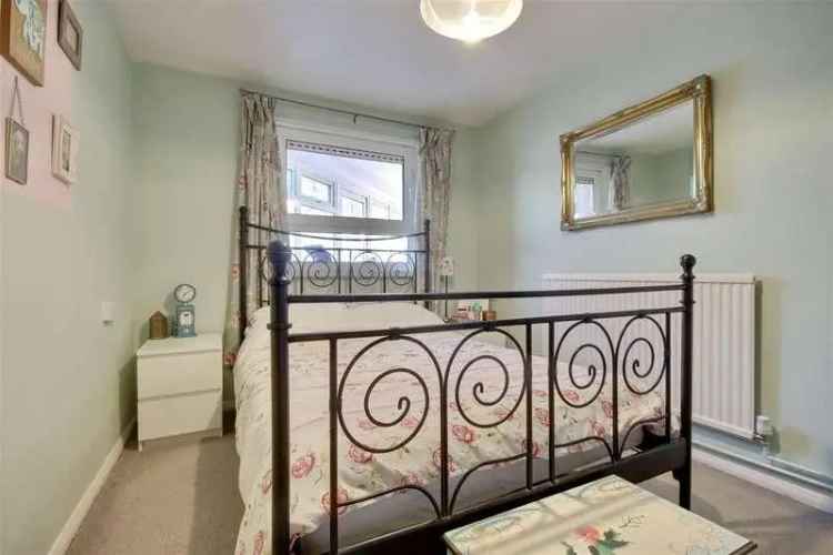 1 Bed Flat for Sale in Portsmouth