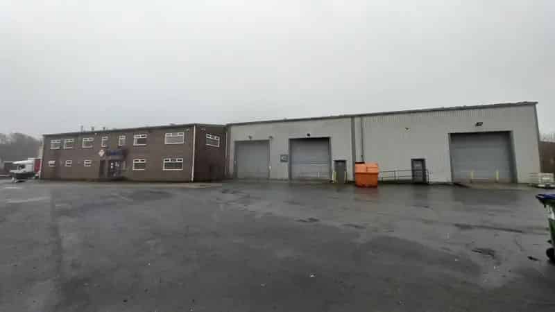 Industrial Unit 26985 sq ft - Secure Yard