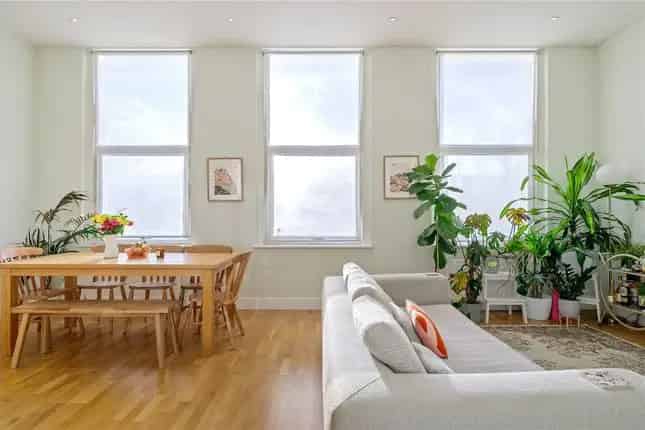 Holloway Road Six-Apartment House Investment Opportunity