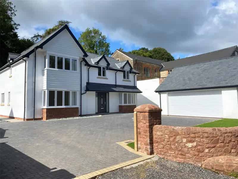 4 Bedroom Detached House for Sale Abbey Road Washford
