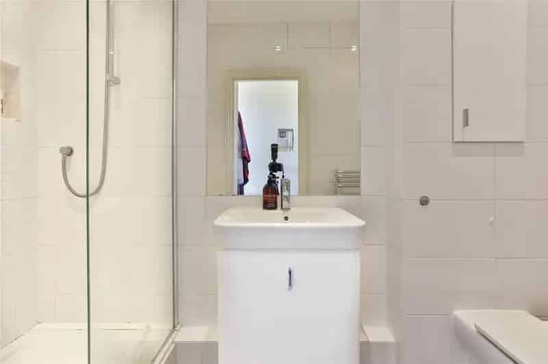 1 Bedroom Flat to Rent with Sea Views and Roof Terrace