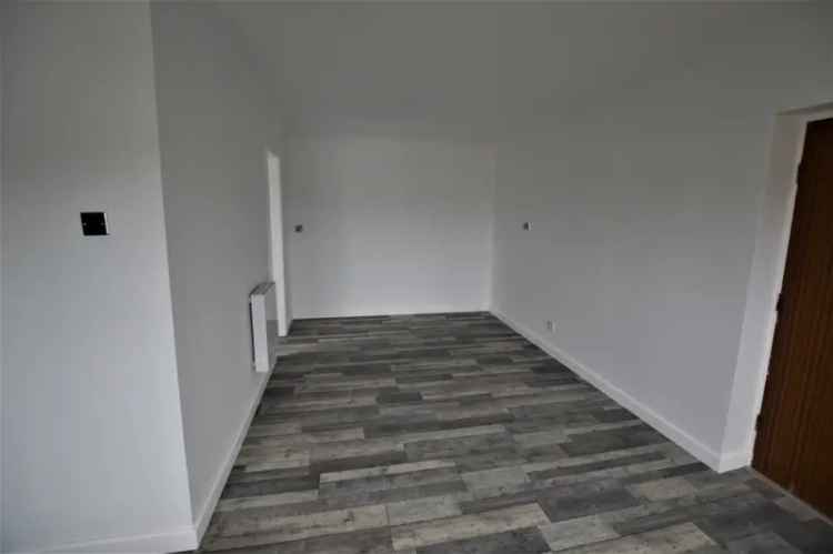1 Bedroom Flat To Rent Available June 13 2025