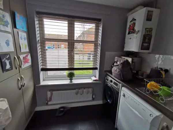 House For Rent in Worthing, England