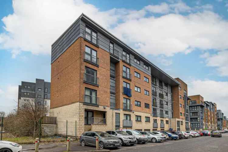 2 Bedroom Apartment for Sale in Shawlands Glasgow