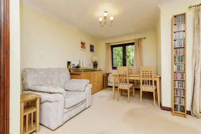 4 Bedroom Detached House Downend Bristol