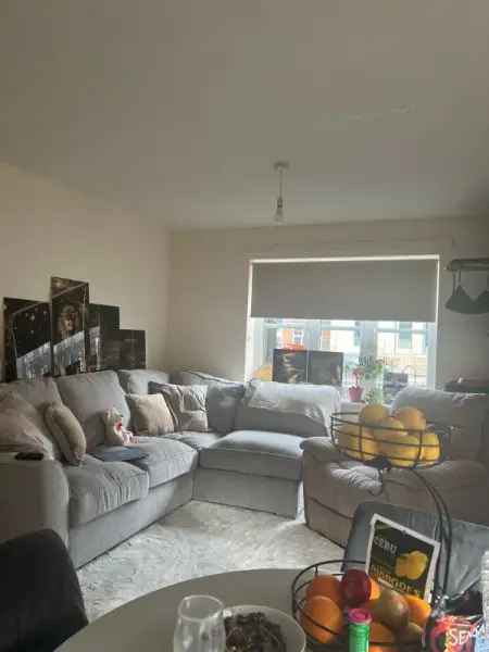 Flat For Rent in Aylesbury, England