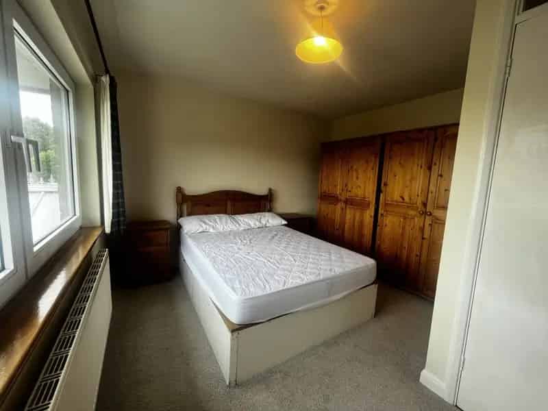 3 Bed Fully Furnished House Plymstock Near Amenities and Schools