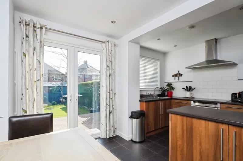 Spacious 2-Bedroom Semi-Detached House with Modern Finishes