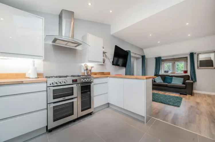 4 Bedroom Detached Bungalow For Sale