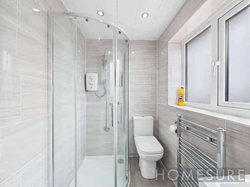 3 Bed Semi-Detached House for Sale