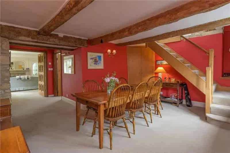 5 Bedroom House for Sale near Bath