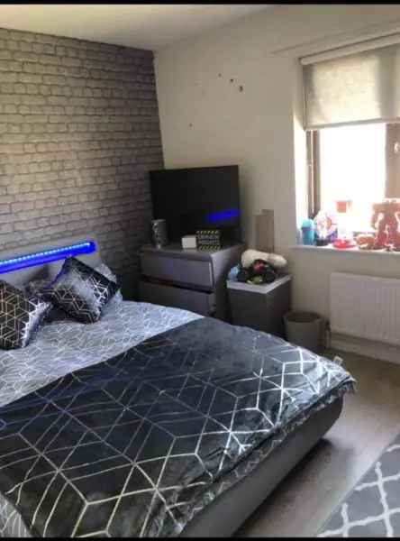 House For Rent in London, England