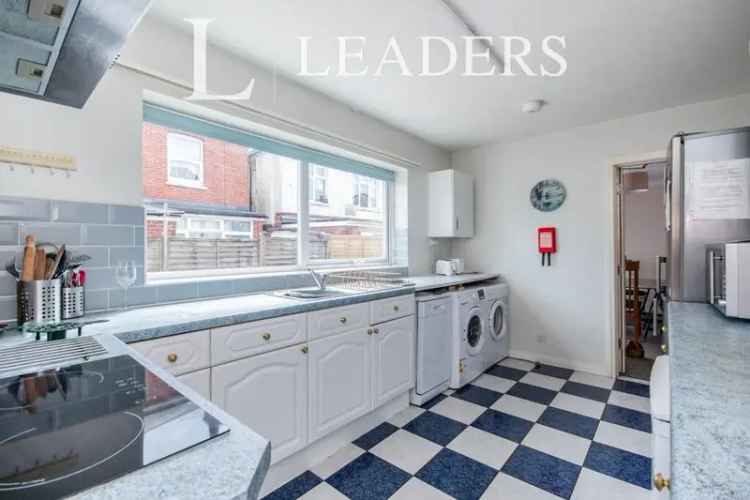 5 Bedroom Detached House for Sharers Springbourne