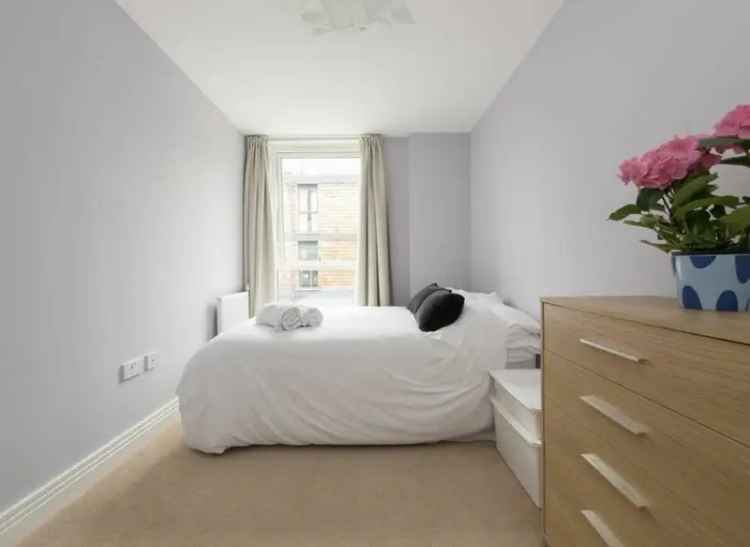 Two Double Bedroom Apartment Gunmakers Lane Victoria Park Views