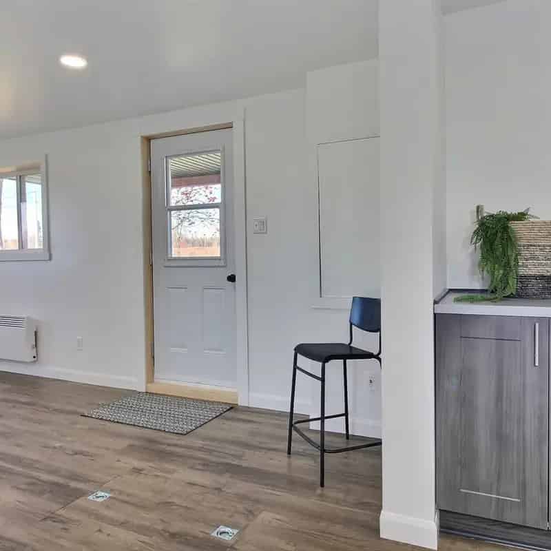 Renovated Single Story House with Garage and Farmland Views