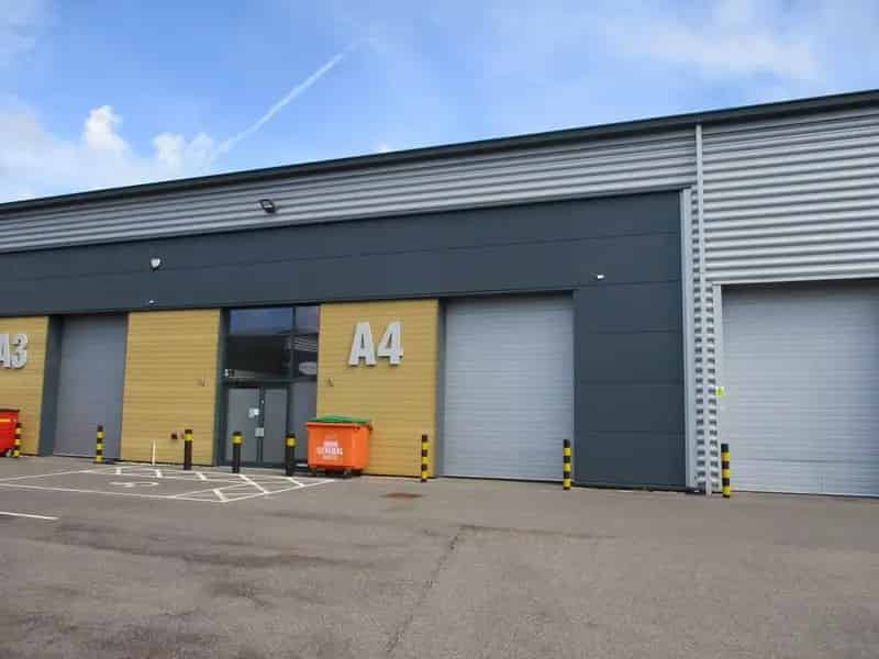 Modern Industrial Warehouse Unit To Let