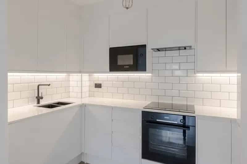 2 Bedroom Apartment to Rent Modern Finish
