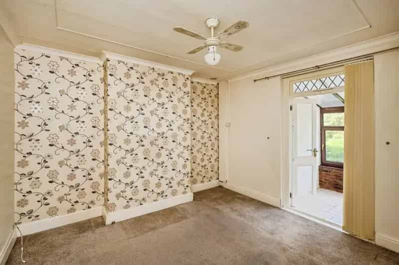 3 Bedroom Semi Detached House Briton Ferry