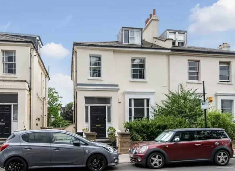 3 Double Bedroom 2 Bathroom Apartment Near West Hampstead