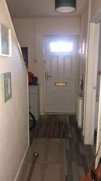 2 Bed Bath House Exchange - Family Home Near Good School