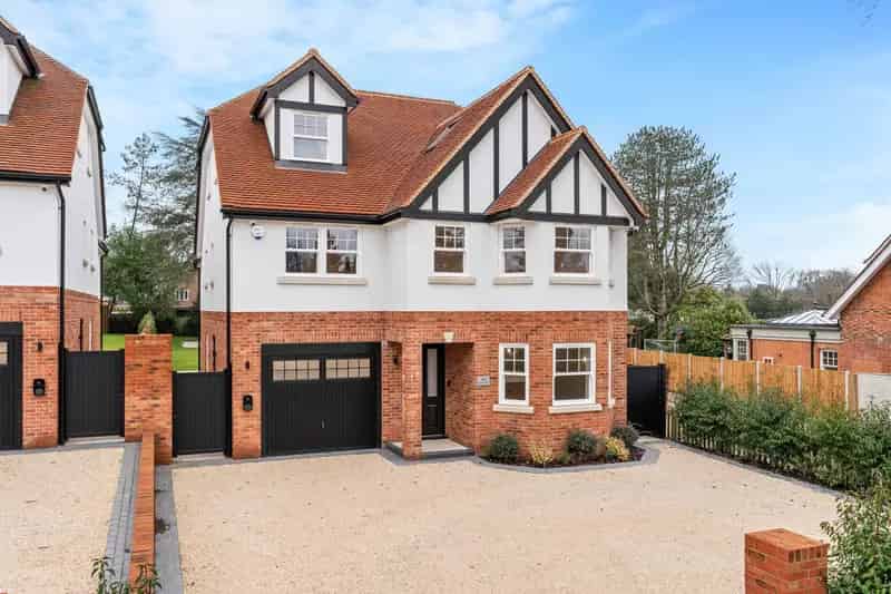 5 Bedroom Detached House for Sale Shenfield Essex