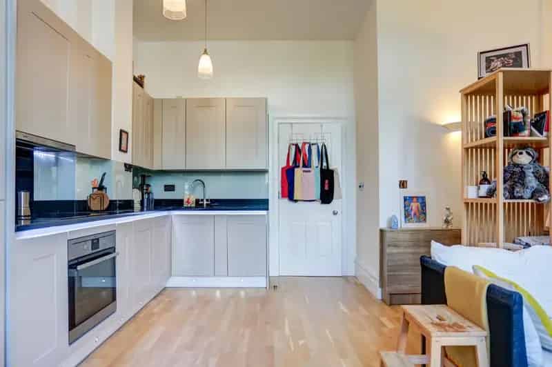 1 Bedroom Flat for Sale