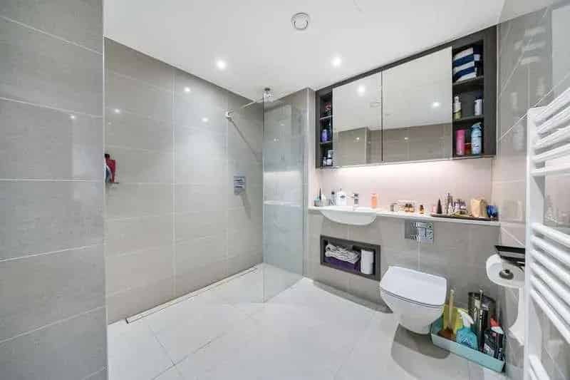 2 Bed Flat for Sale in Blackfriars Circus