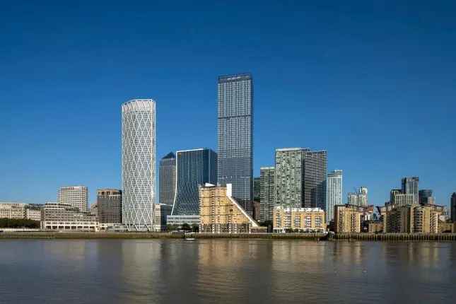 Flat to rent in Landmark Pinnacle, Marsh Wall, Canary Wharf, London E14