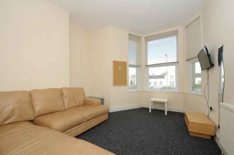 Flat To Rent Available 21052025