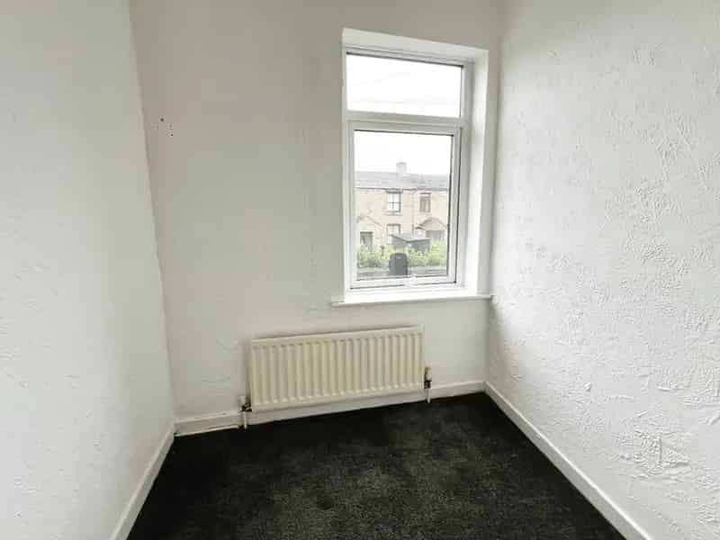 2 Bedroom Mid Terrace House for Sale Liversedge WF15