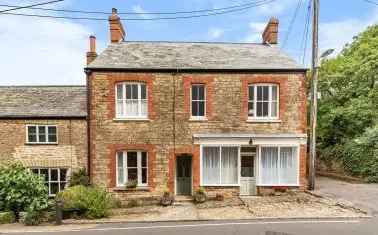 Restored Stone House with Shop & Annexe in Broadwindsor