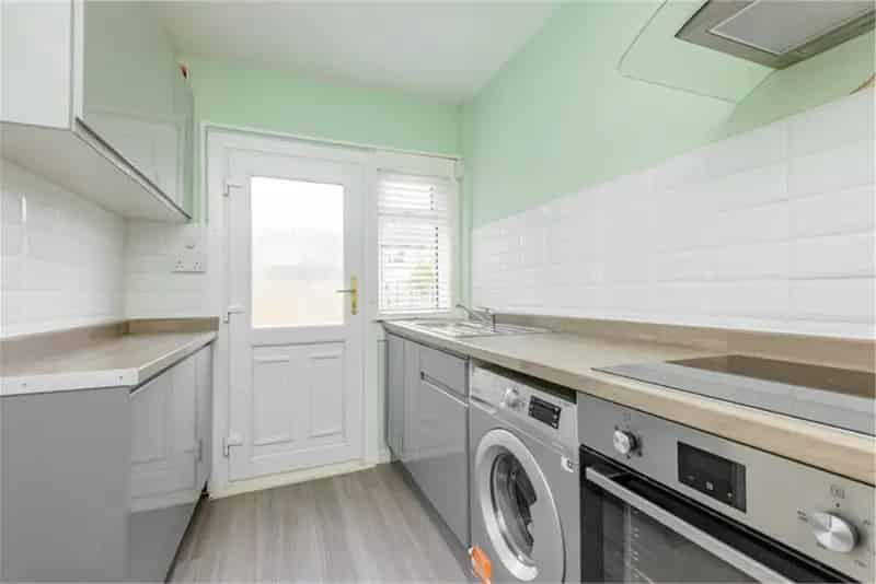 2 Bed End Terrace House Bilston Midlothian