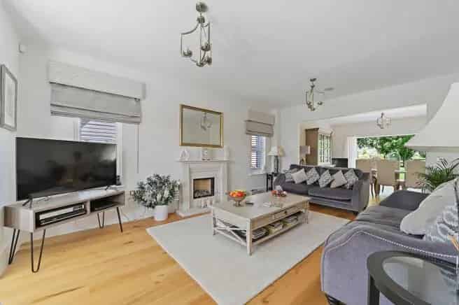 Detached Four Double Bedroom House Kirby-le-Soken