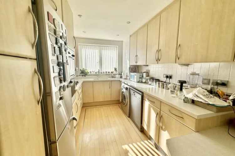 3 Bedroom Apartment for Sale East Cliff Sea Views Parking
