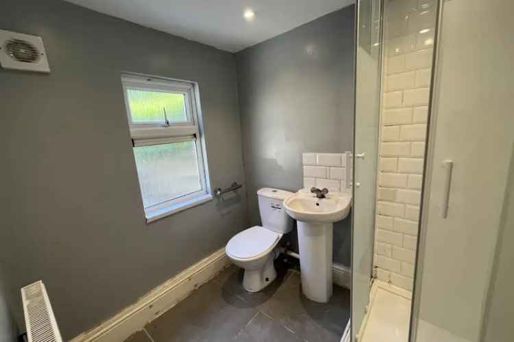 Three Bedroom House to Rent in Roath Zero Deposit Available
